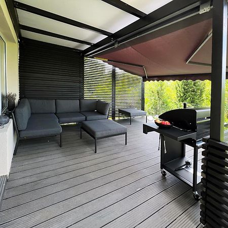 Pergola House In A Green Oasis With Fantastic View Apartment Petrovaradin Bagian luar foto